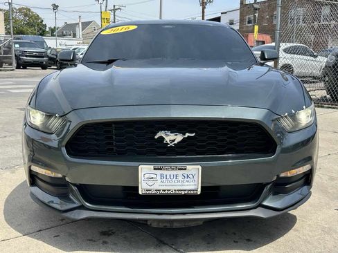 Used 2016 Ford Mustang Coupe RWD image 2