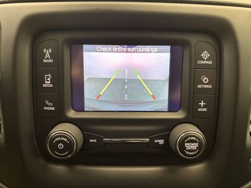 Used 2018 Jeep Compass Latitude w/ Cold Weather Group AWD/4WD image 25
