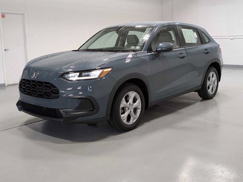 Certified 2023 Honda HR-V LX image 1