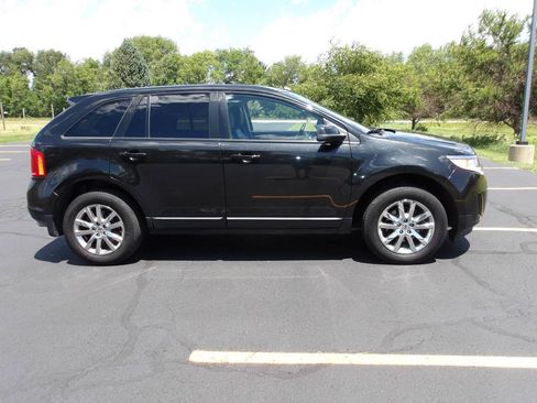 Used 2014 Ford Edge SEL w/ Equipment Group 205A FWD image 2