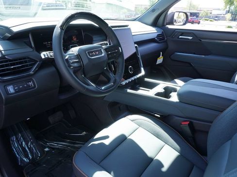 New 2026 GMC Acadia AT4 w/ Super Cruise Package AWD/4WD image 18