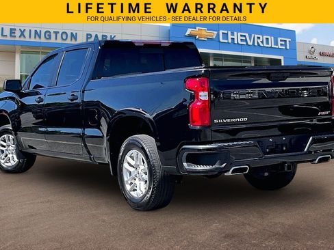 Used 2025 Chevrolet Silverado 1500 RST w/ Convenience Package II AWD/4WD image 2