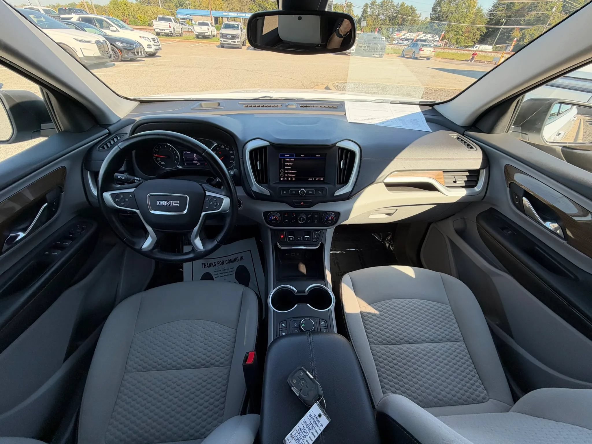Used 2020 GMC Terrain SLE w/ Driver Convenience Package FWD image 17