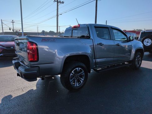 Used 2021 Chevrolet Colorado Z71 AWD/4WD image 5
