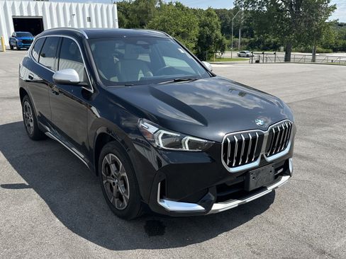 Used 2023 BMW X1 xDrive28i w/ Convenience Package AWD/4WD image 2