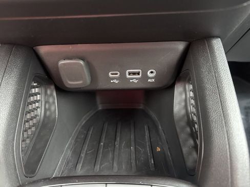 Used 2023 Chevrolet TrailBlazer LT image 17