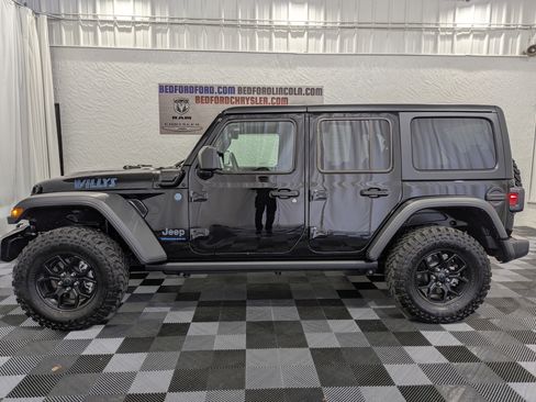 Used 2025 Jeep Wrangler Unlimited Sport S 4xe image 1