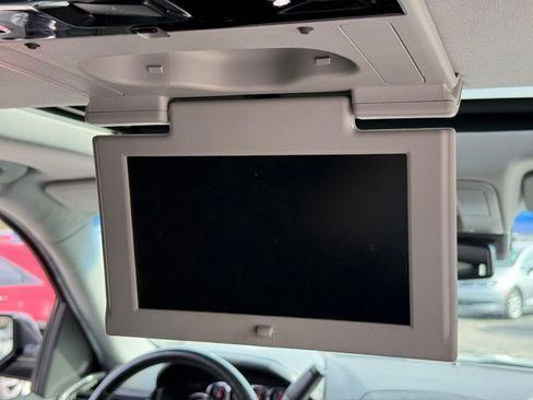 Used 2018 Chevrolet Tahoe LT AWD/4WD image 13