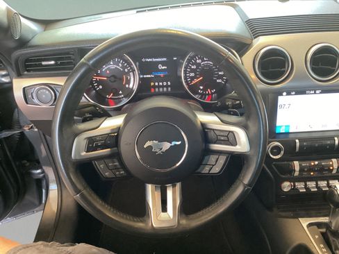 Used 2018 Ford Mustang Coupe w/ Equipment Group 101A RWD image 11