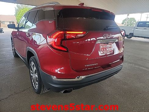 Used 2019 GMC Terrain SLT w/ Preferred Package FWD image 10