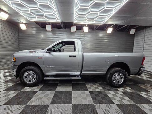 Used 2021 RAM 2500 Tradesman w/ Chrome Appearance Group AWD/4WD image 8