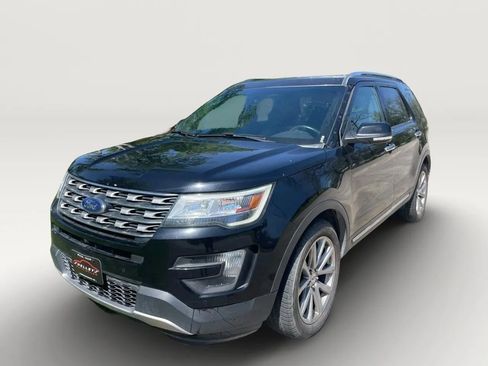 Used 2016 Ford Explorer Limited image 2