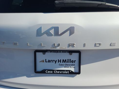 Used 2023 Kia Telluride EX AWD/4WD image 26