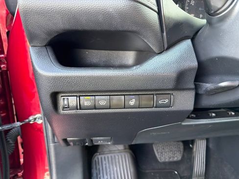 Used 2023 Toyota RAV4 XLE Premium AWD/4WD image 25