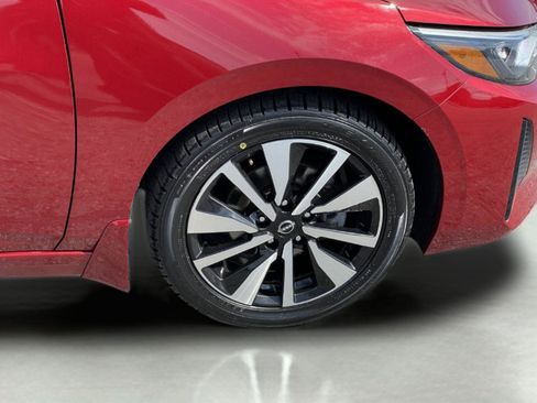 Used 2024 Nissan Sentra SV w/ SV Premium Package image 31