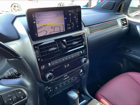 Used 2022 Lexus GX 460 Premium w/ Premium Package AWD/4WD image 15