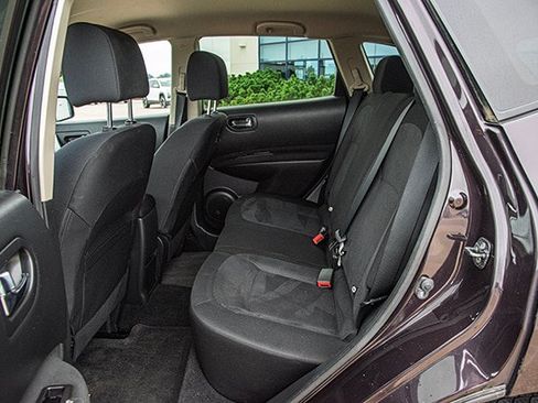 Used 2015 Nissan Rogue S w/ Convenience Package FWD image 15