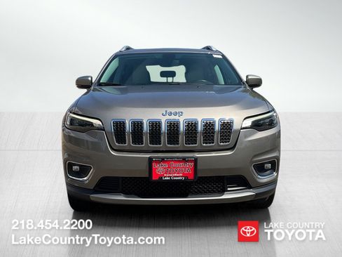 Used 2019 Jeep Cherokee Limited AWD/4WD image 8