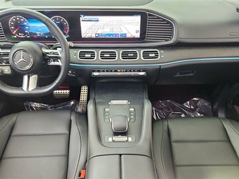 Used 2025 Mercedes-Benz GLS 450 4MATIC image 20
