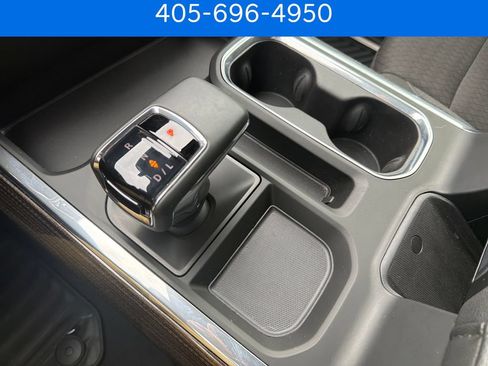 Used 2024 Chevrolet Silverado 1500 LT w/ Z71 Off-Road Package AWD/4WD image 27