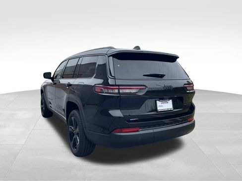 New 2025 Jeep Grand Cherokee L Limited w/ Black Appearance Package RWD image 6