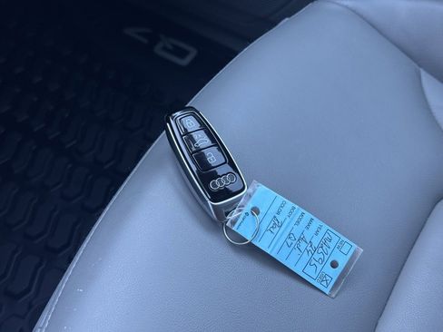 Used 2024 Audi Q7 3.0T Premium Plus image 37
