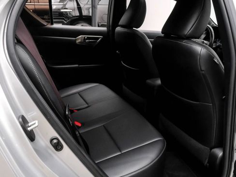 Used 2016 Lexus CT 200h w/ Navigation Package FWD image 38