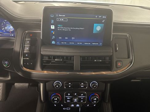 Used 2022 Chevrolet Tahoe Z71 w/ Off-Road Capability Package image 25