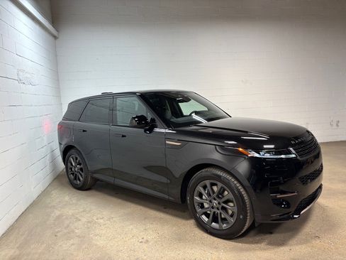 New 2025 Land Rover Range Rover Sport Dynamic SE image 5
