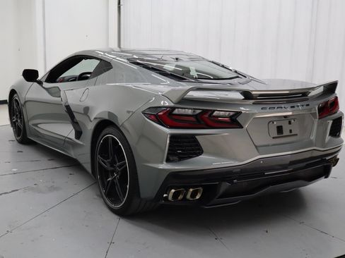 Used 2023 Chevrolet Corvette Stingray Preferred Cpe w/ Z51 Performance Package RWD image 6