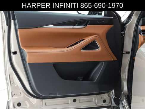 Used 2026 INFINITI QX60 Autograph w/ Dark Cargo Package AWD/4WD image 19