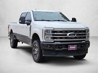 Used 2024 Ford F250 King Ranch AWD/4WD video 3
