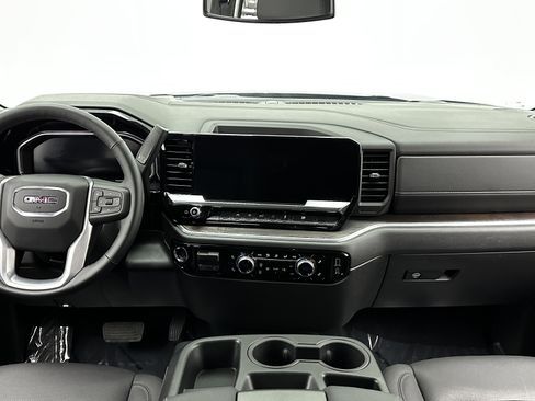 Used 2026 GMC Sierra 1500 SLT RWD image 29