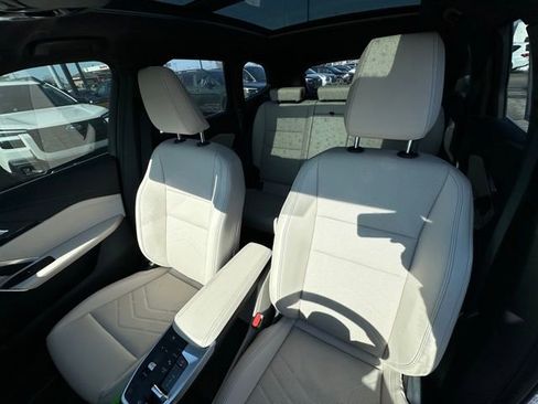 Certified 2025 BMW X1 xDrive28i w/ Technology Package image 30