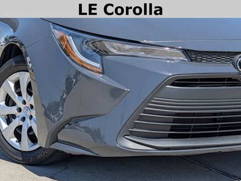 Used 2025 Toyota Corolla LE FWD image 3