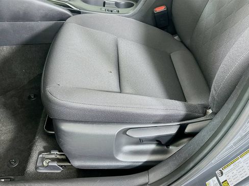 Used 2024 Toyota Corolla LE FWD image 19