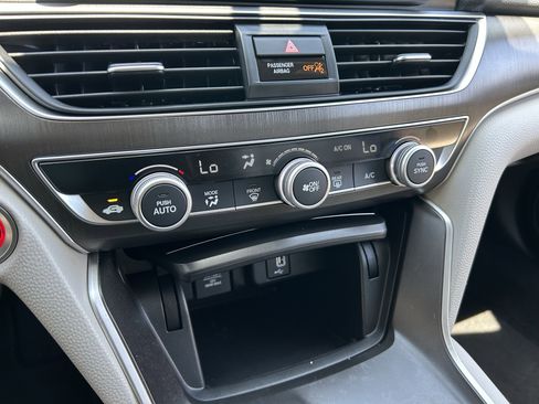 Used 2019 Honda Accord LX image 23