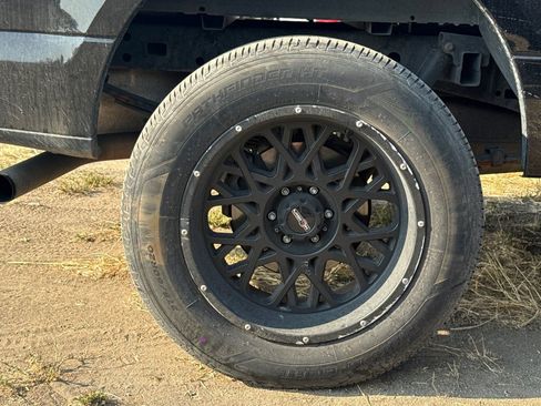 Used 2018 Ford F150 XLT AWD/4WD image 3