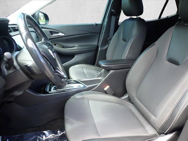 Used 2022 Buick Encore GX Preferred w/ Cold Weather Comfort Package AWD/4WD image 11