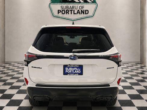Certified 2025 Subaru Forester Touring w/ Popular Package - Touring AWD/4WD image 6