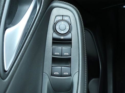 Used 2020 Buick Encore GX Preferred w/ Sport Touring Package image 28