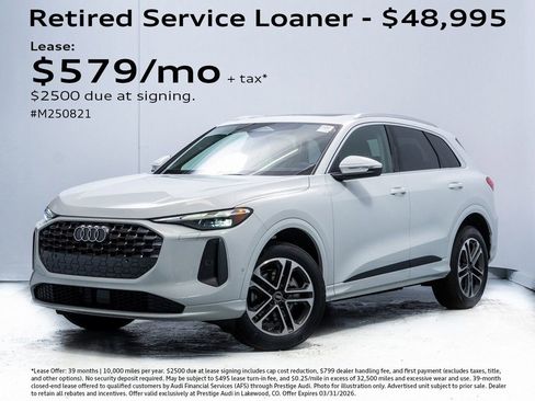 Used 2025 Audi Q5 Premium w/ Convenience Package image 1