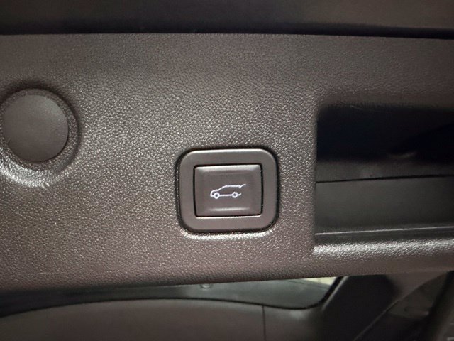 Used 2018 Chevrolet Equinox LT AWD/4WD image 22