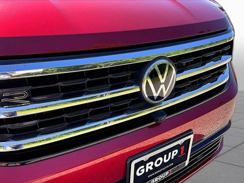 Used 2021 Volkswagen Atlas Cross Sport SEL Premium R-Line AWD/4WD image 32