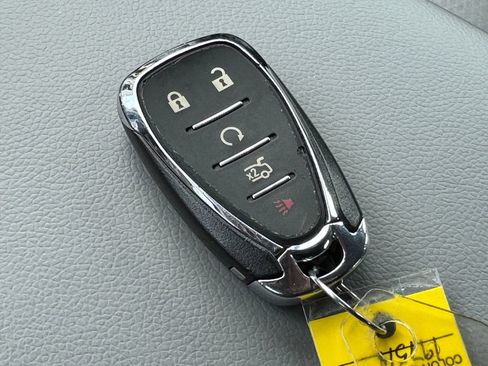Used 2023 Chevrolet Malibu LS FWD image 33