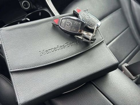 Used 2016 Mercedes-Benz GLC 300 4MATIC image 34