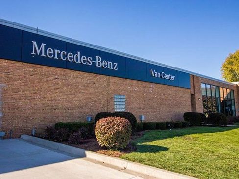 Used 2024 Mercedes-Benz Sprinter 144 Cargo image 15