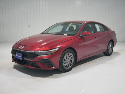 Used 2024 Hyundai Elantra SEL