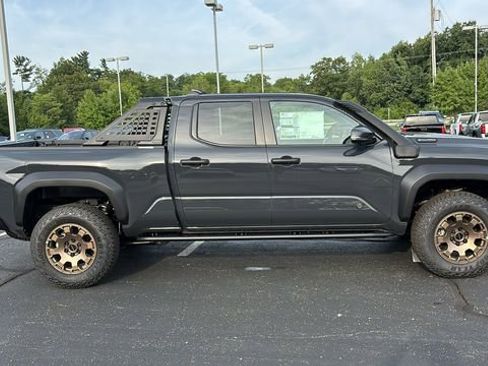 New 2025 Toyota Tacoma 4x4 Double Cab Hybrid w/ Tow Tech Package image 31