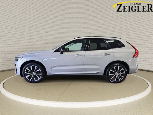 Used 2023 Volvo XC60 B5 Plus w/ Climate Package AWD/4WD image 8